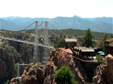 One end of Royal Gorge bridge